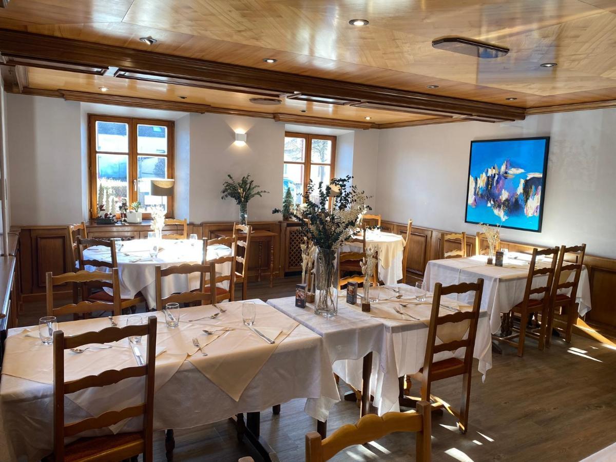 Logis Hotel Restaurant Au Lion Rouge Bartenheim Eksteriør bilde