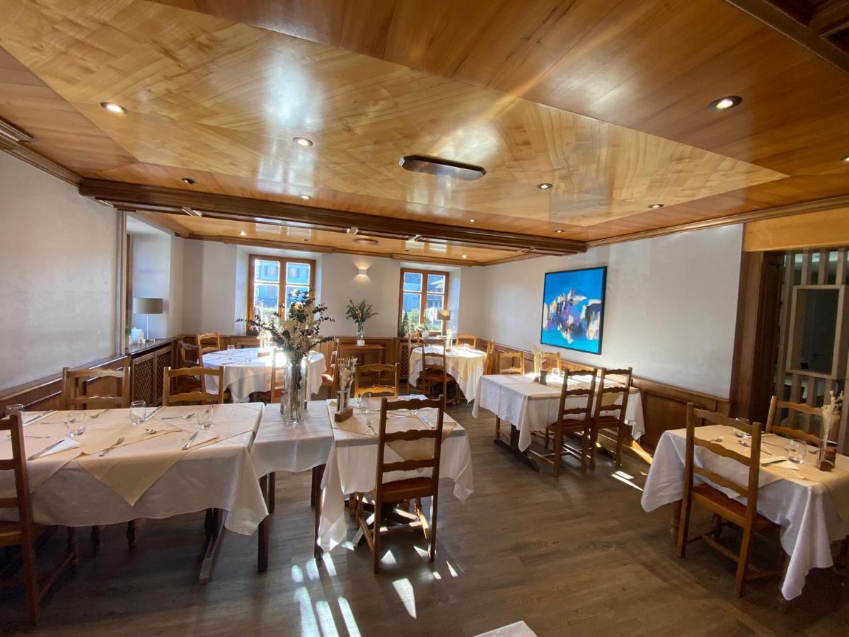 Logis Hotel Restaurant Au Lion Rouge Bartenheim Eksteriør bilde