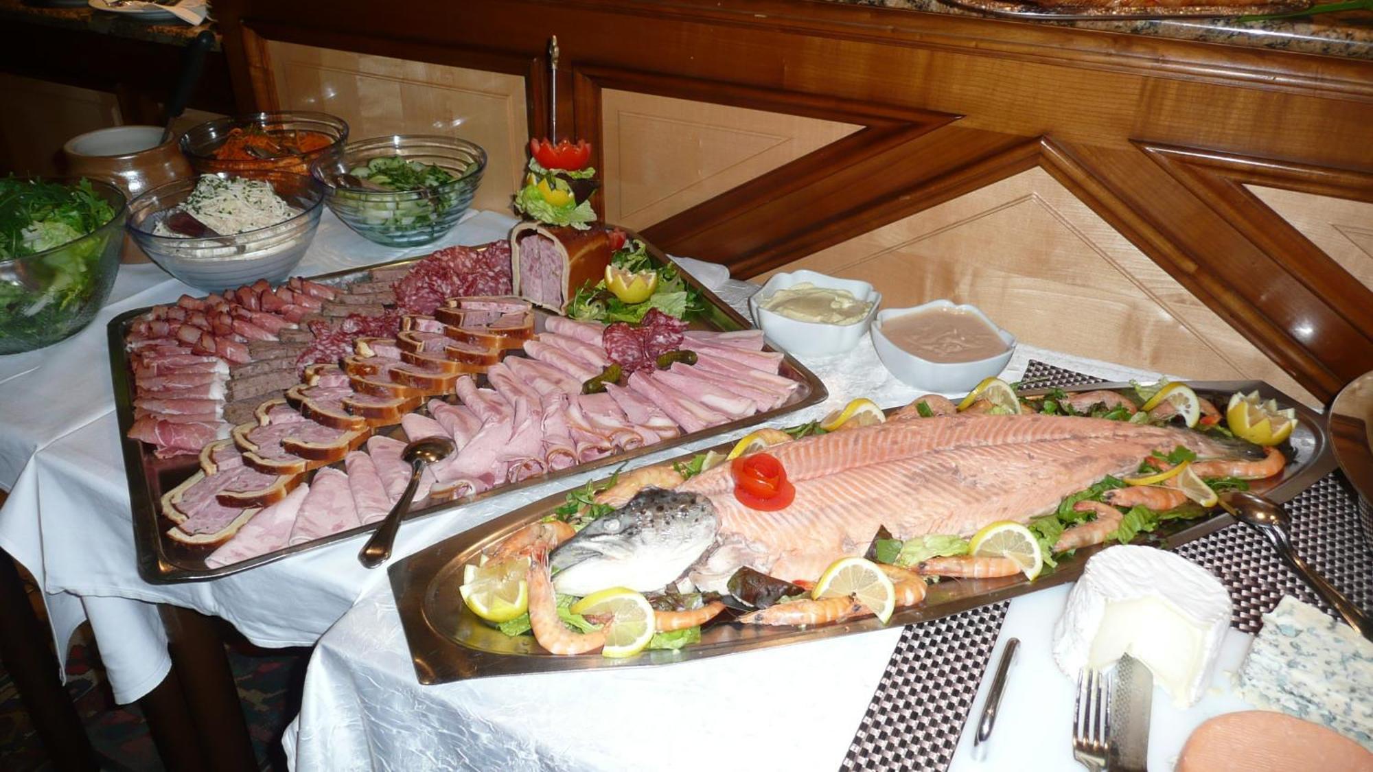 Logis Hotel Restaurant Au Lion Rouge Bartenheim Eksteriør bilde